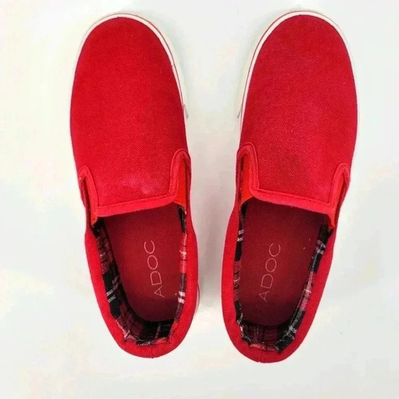 ADOC  Sneaker - Picture 4 of 5